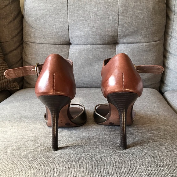 BCBG Maxazria Heels - Picture 3 of 4